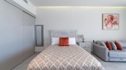Ferrocarrilera House | One 1203A: Ocean View Haven at Sonoran Star