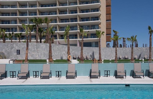 Ferrocarrilera House | One 1706-Hotel Room - Experience the New Standard of Luxury on the Sea of Cortez