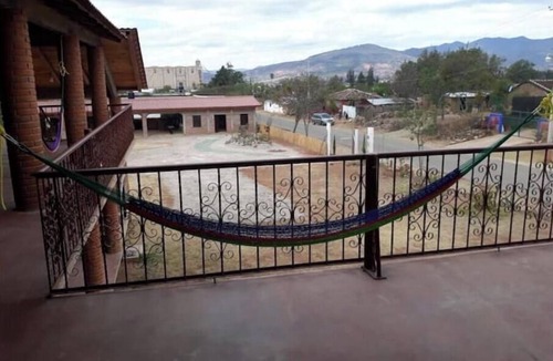Yanhuitlan Apartment | One Bedroom Suite Celine