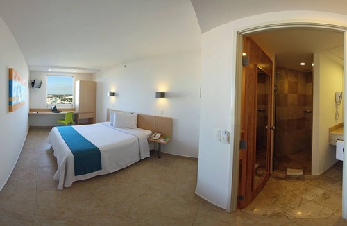 Ciudad del Carmen Hotel | One Ciudad del Carmen Concordia
