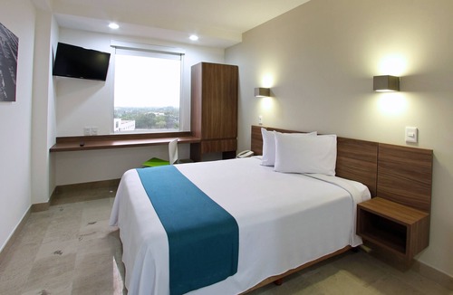 Villahermosa Hotel | One Villahermosa 2000