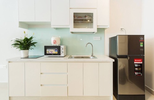 Tan Binh Apartment | Only 5 Minutes to Airport