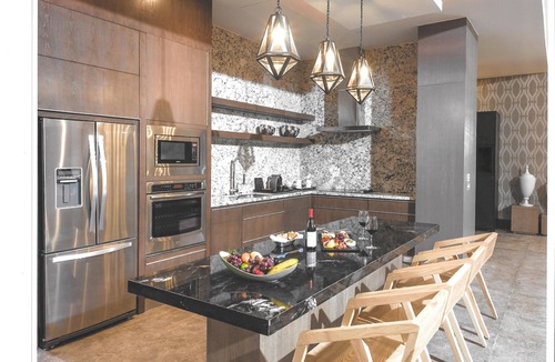 Nuevo Vallarta Apartment | Opulent 4-Bedroom 7,000ft2 Ste w/16 FREE Or Disc Golf Dec 27, 2025 - Jan 3, 2026