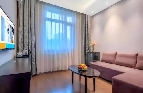 Haidian Hotel | Orange Hotel Beijing Wukesong Haidian Wuluju Subway Station