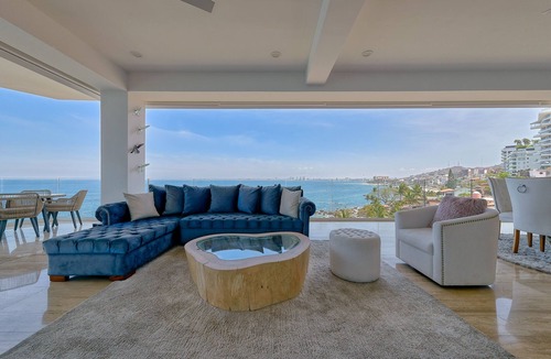 South Shore Hotel Area Condo | Orchid Corner unit- Ocean front