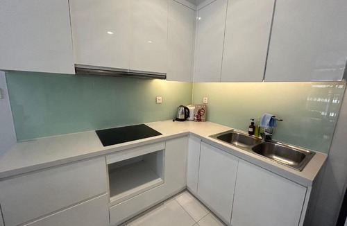 Hang Xanh Apartment | Orin - VinHomes Central Park - Apartments View Landmark 81