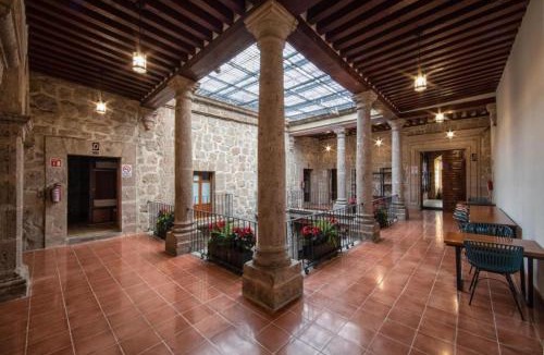Historic Centre Hostel | OYO Hostal Mich Morelia