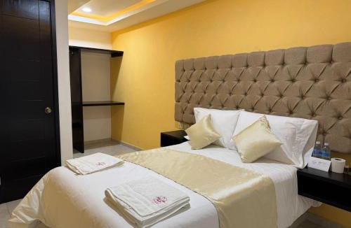 Cholula Hotel | OYO Hotel Familiar Tollan Cholula