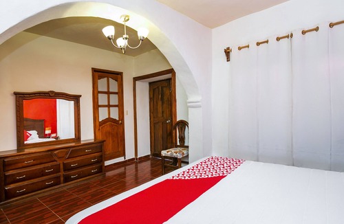 Centro Hotel | OYO Posada De Los Angeles, Pátzcuaro