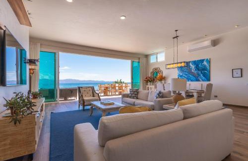 La Ventana Villa | Palacio Blanco Luxury Villa 4
