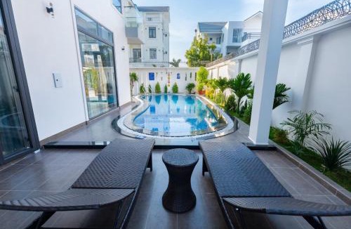 Vung Tau Villa | Palm Villa 29 - Villa Luxury 8Bedroom & Pool near the sea