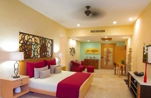 South Shore Hotel Area Hotel | Panoramic Luxury Suite with Endless Views Puerto Vallarta with AC and Gym