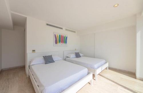 Romantic Zone Apartment | Panoramic Views, Private Pool, near Zona Romantica