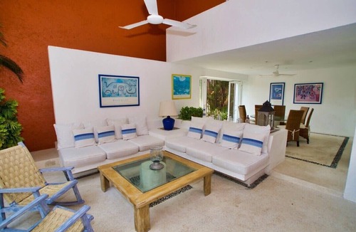 Ixtapa Villa | Paracana 4 Bedroom Golf Course Villa