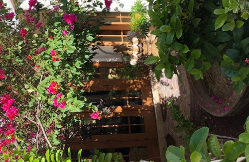 Loreto House | Paradise, Adventure, Relaxation and Romance Getaway
