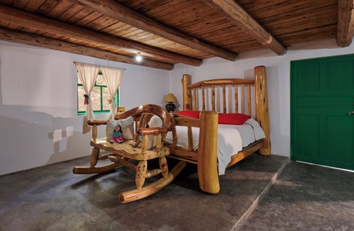 Creel Cottage | PARQUE CUEVA DE LOS LEONES