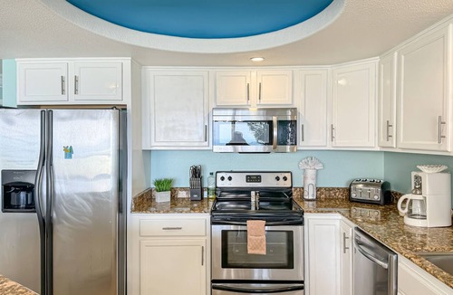 Playa Encantada Condo | Peaceful-LaJollaDelMar-BeachAccess-4thFLR-Rosarito