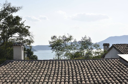 Santa Maria Ahuacatlan House | Peaceful pueblo home near the lake