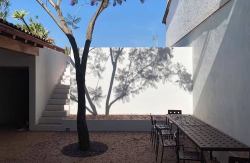 Santa Maria Ahuacatlan House | Peaceful pueblo home near the lake