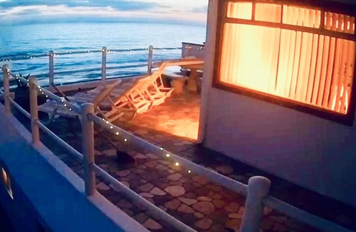 Playas De Tijuana Villa | PEACEFUL ROMANTIC GETAWAY just 20 minutes from the International Border!