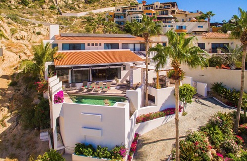 Pedregal Villa | Pedregal Hilltop Villa near Beach w/Infinity Pool, Incredible Views Sleeps 17