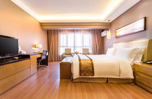 Qinhuangdao City Center Apartment | Peninsula Season Hotel Apartment