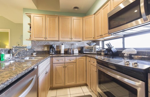 South Padre Island Condo | Penthouse Condo w/Endless Views at Saida Royale! Resort Pools, Hot Tubs, Tennis Courts & More!