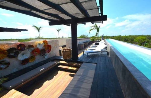 Zama Apartment | Penthouse glamorous zen in the jungle