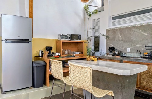 Rinconada Apartment | Penthouse - Optic Fiber, King Bed, AC & Pool