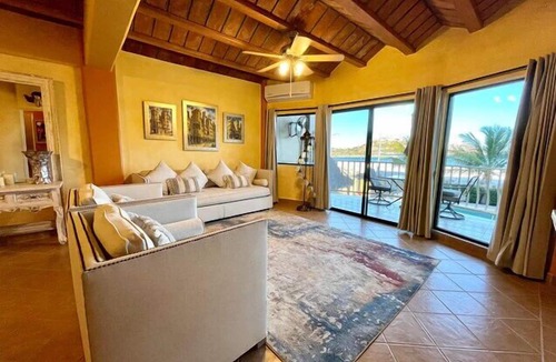 San Carlos Condo | Perfect 2 bedroom 2 bathroom condo overlooking the San Carlos Bay