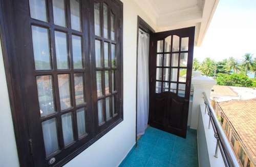 Tran Phu Beach Hotel | Pho Bien Nha Trang Beachside hotel