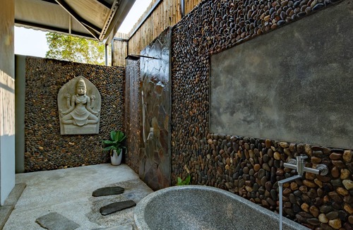 Bo Trach Resort | Phong Nha Lake House