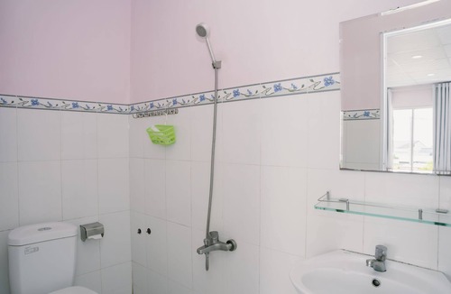 Phuoc Thuan Hotel | Phuong Tu Guesthouse