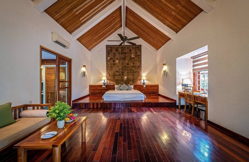 Thuy Xuan Hotel | Pilgrimage Village Resort & Spa