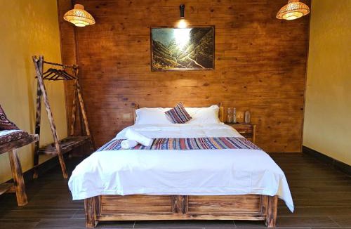 Dong Van Hotel | PiTu Homestay