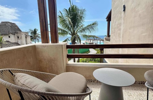 Zihuatanejo Apartment | Playa Blanca Condominium 3BR Ocean View
