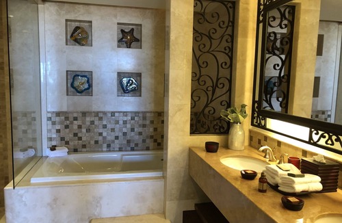 Centro Resort | Playa Grande Resort & Spa - Cabo San Lucas