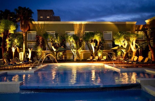 Downtown Queretaro Hotel | Plaza Camelinas Hotel