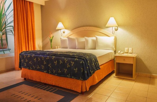 Tapachula Hotel | Plaza Inn Express