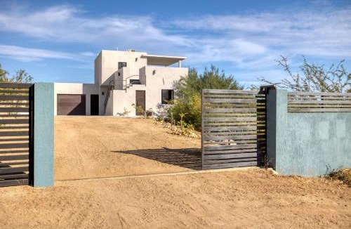 Buenavista House | Pool with a View in Buena Vista