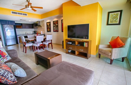 South Hotel Zone Condo | Pools, Gym & Restaurant | Beachfront 1BR