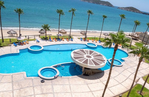 San Carlos Condo | Premier Playa Blanca Condo 503: 2BR, 2BA Beachfront, Ocean Views, Hotel Services