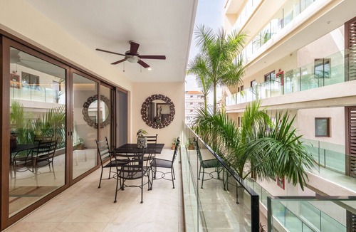 Romantic Zone Condo | Prime Location in Luxury Zona Romántica Condo