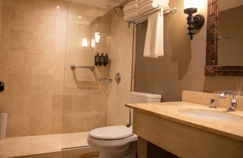 Granjas del Marques Hotel | Princess Mundo Imperial All Inclusive