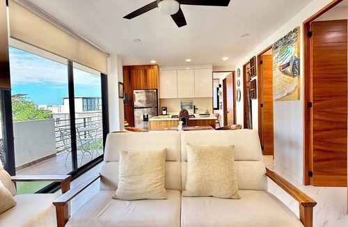 Colonia 5 de Diciembre Apartment | Private Full-Floor Ocean View Condo Rooftop Pool Walk to Beach
