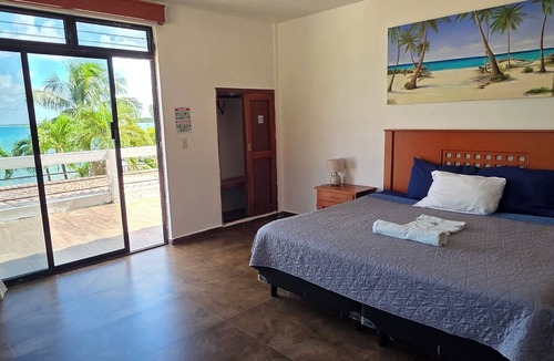 Mario Villanueva Madrid Villa | Private villa in Bacalar with dock and gazebo in front of the lagoon