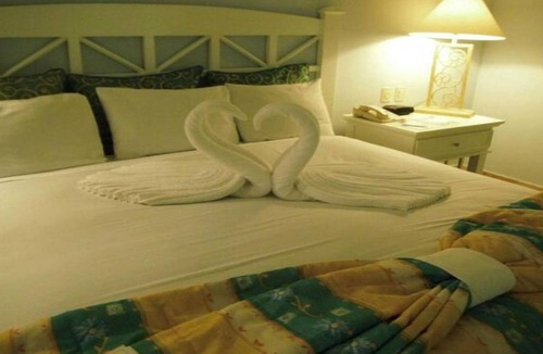 Cerritos Resort | Pueblo Bonito Emerald Bay Owner Studio Suite- NEW YEARS