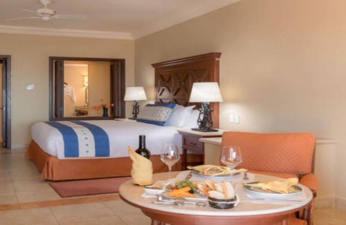 Paraiso Escondido Resort | Pueblo Bonito Sunset Beach Owners Exec Suite 1BR2B