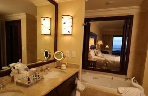 Ildefonso Green Apartment | Pueblo Bonito Sunset Beach * 2 Bedroom Presidential