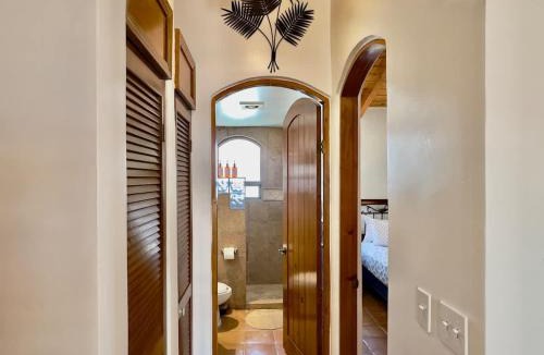 Playas de Rosarito Apartment | Puerto Nuevo Surf Casita Sonrisa 1 BR with pool